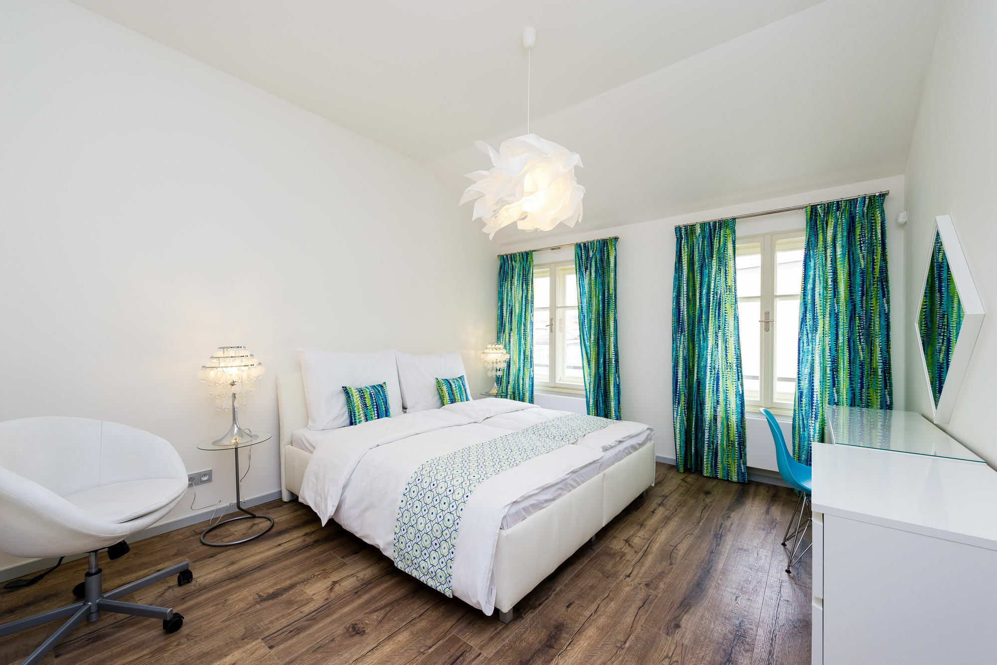 Jindrisska Apartments Πράγα Εξωτερικό φωτογραφία