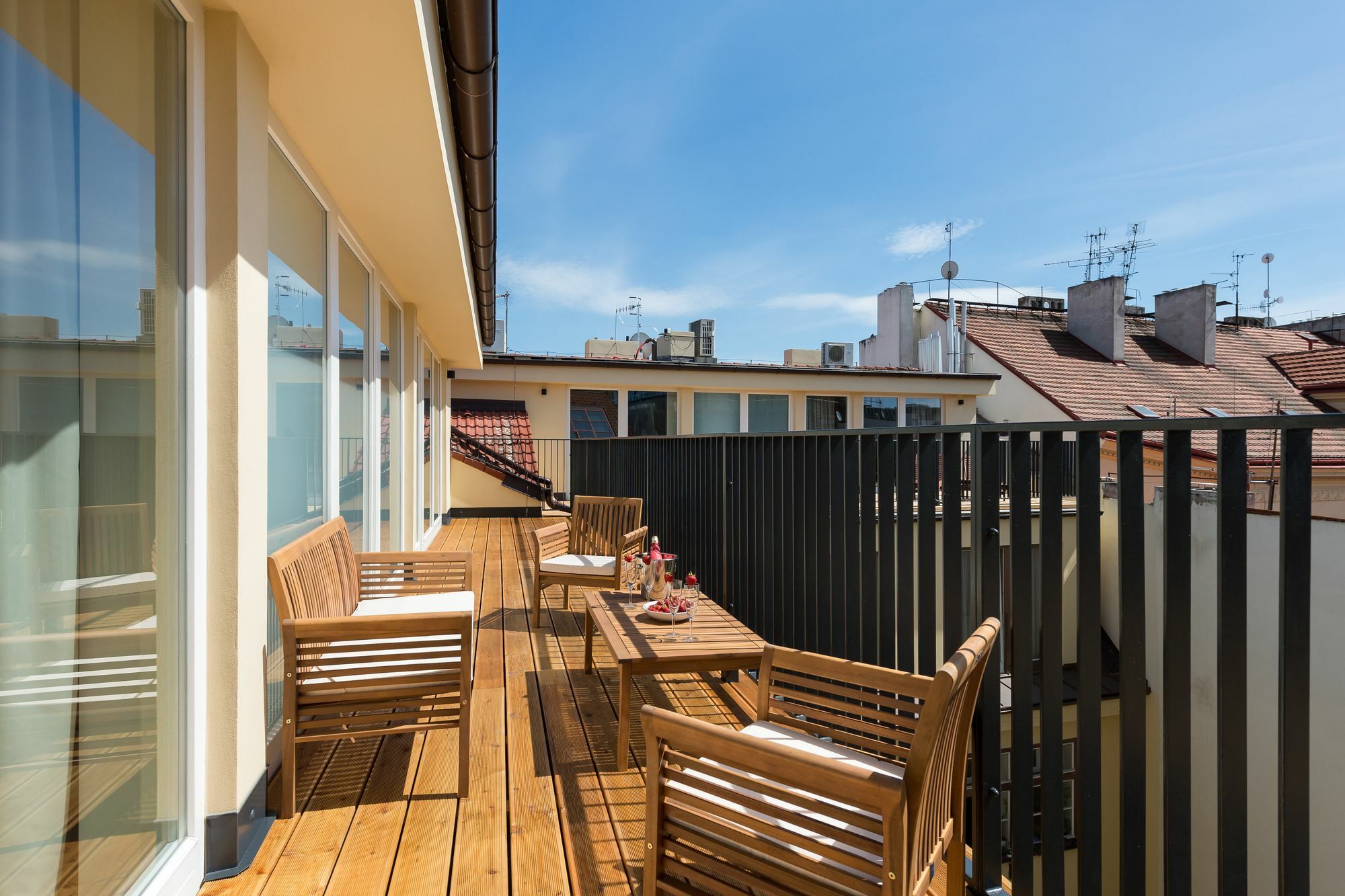 Jindrisska Apartments Πράγα Εξωτερικό φωτογραφία
