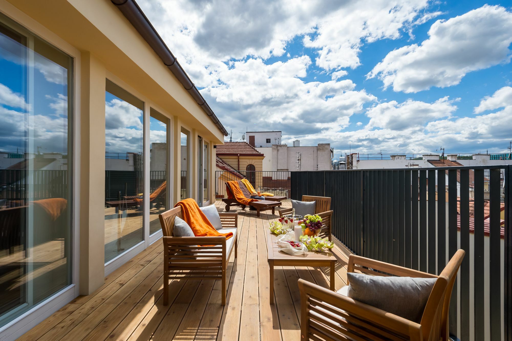 Jindrisska Apartments Πράγα Εξωτερικό φωτογραφία